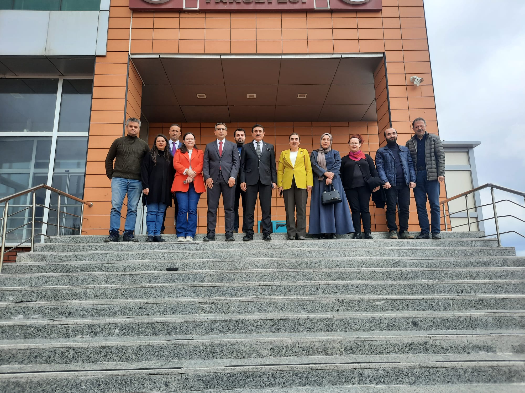 Sayın Rektörümüz Prof. Dr. Zekeriya AKMAN Meslek Yüksekokulumuzu Ziyaret Etti